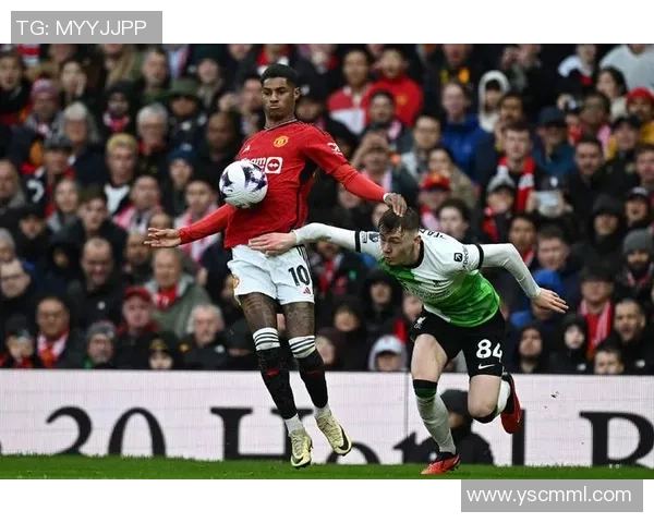 泰勒-亚当斯：老特拉福德很特别，很振奋能和曼联竞赛